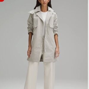 Lululemon Water Resistant Always There Short Trench Coat Size 6